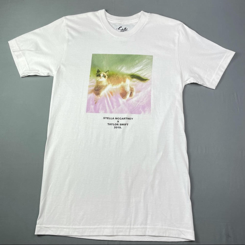 SOLD Taylor Swift x Stella McCartney Benji Instagram Cat Tee Small NEW - Picture 1 of 5